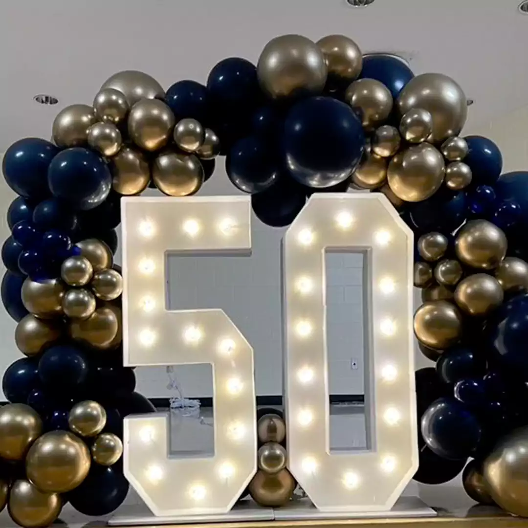 numeric-led-balloon-arch-decoration-main_1680779380.webp