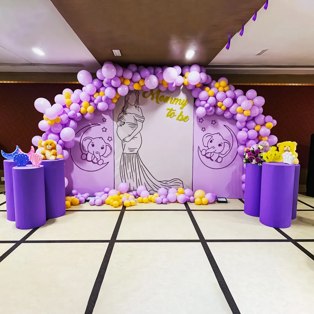 purple-themed-baby-shower-decor-main_1700910217.webp